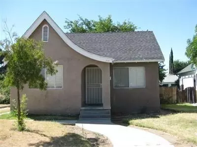 717 W Yosemite Ave, Madera, CA 93637 photo 1