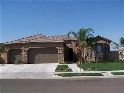 3375 Mitchell Ave, Clovis, CA 93619 photo 1