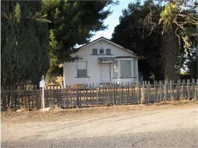 14730 W Ashlan Ave, Kerman, CA 93630 photo 1