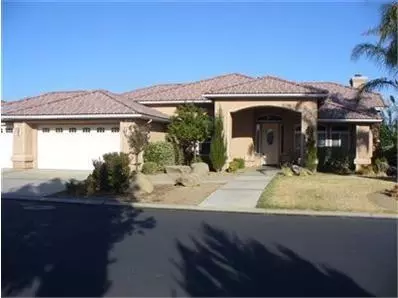 40 E Loop, Madera, CA 93637 photo 1