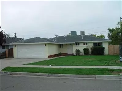 5750 E Holland Ave, Fresno, CA 93727 photo 1