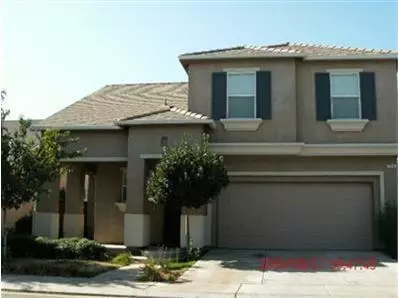 734 W Fontaine Ln, Clovis, CA 93619 photo 1