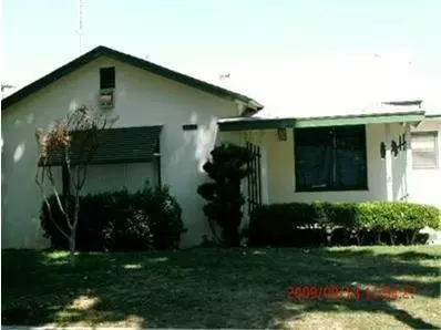 4025 E Lyell Ave, Fresno, CA 93702 photo 1