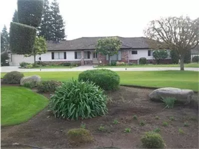 9235 E Mesa Ave, Clovis, CA 93619 photo 1