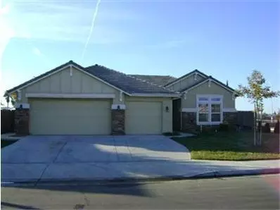 1926 Antonio Ave, Clovis, CA 93611 photo 1