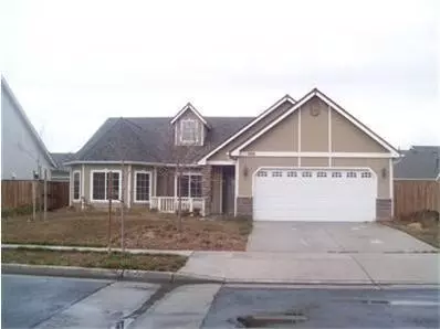 15878 W B St, Kerman, CA 93630 photo 1