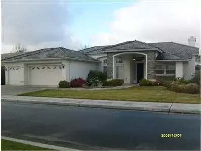 3519 Tragon St, Madera, CA 93637 photo 1