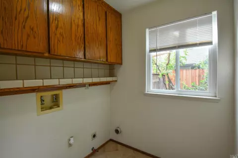 1045 Mason Ct, Dixon, CA 95620 photo 15