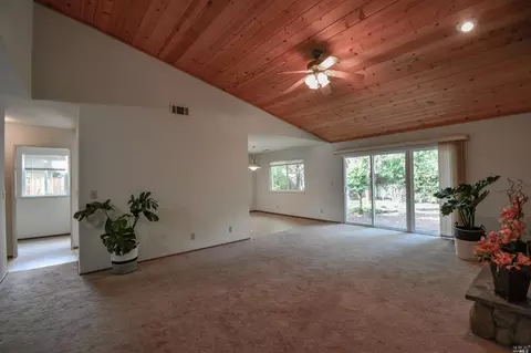 1045 Mason Ct, Dixon, CA 95620 photo 8