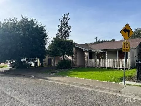 212 Evelyn Cir, Vallejo, CA 94589 photo 3