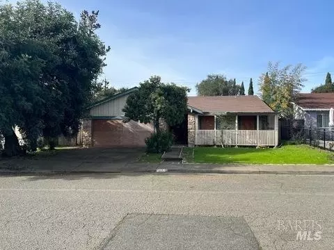 212 Evelyn Cir, Vallejo, CA 94589 photo 2