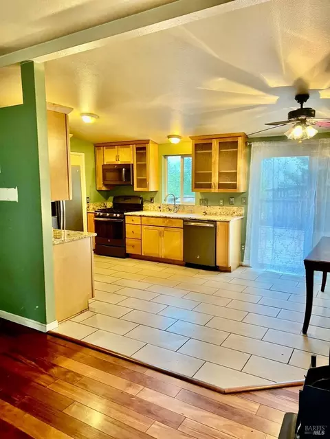 26658 Sherwood Rd, Willits, CA 95490 photo 6