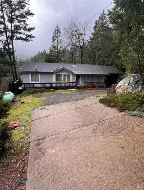26658 Sherwood Rd, Willits, CA 95490 photo 2