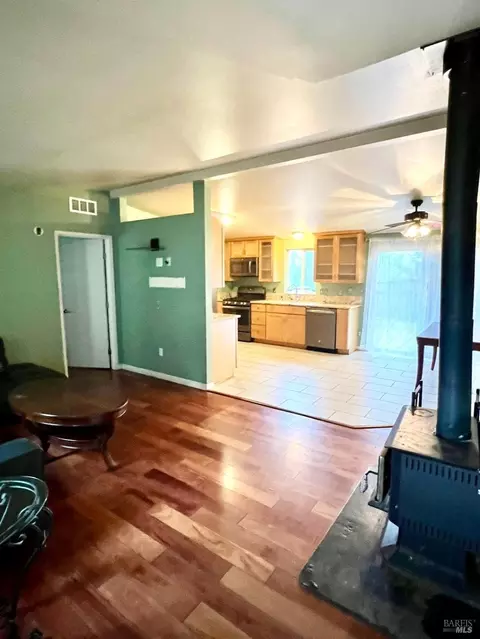 26658 Sherwood Rd, Willits, CA 95490 photo 3