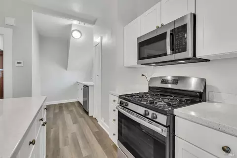 Kitchen - 1218 El Dorado St, Vallejo, CA 94590 photo 3 of 5