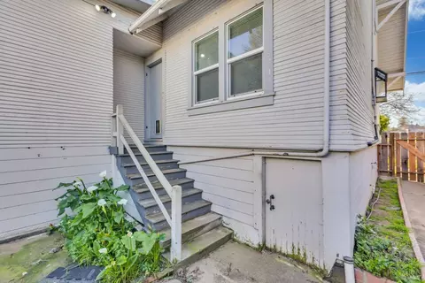 Exterior - 1218 El Dorado St, Vallejo, CA 94590 photo 9 of 12