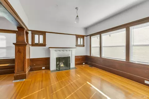Living - 1218 El Dorado St, Vallejo, CA 94590 photo 1 of 2
