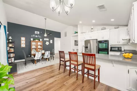 Dining - 1350 Rehrmann Dr, Dixon, CA 95620 photo 6 of 6