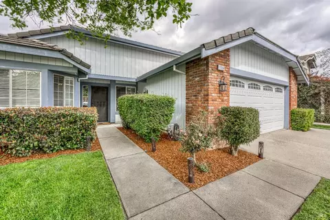 Exterior - 1350 Rehrmann Dr, Dixon, CA 95620 photo 16 of 18