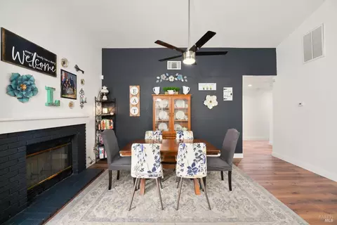 Dining - 1350 Rehrmann Dr, Dixon, CA 95620 photo 5 of 6
