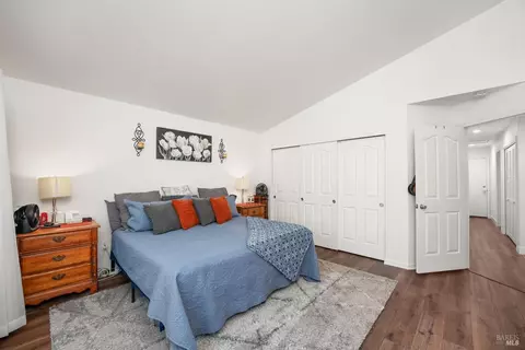 Bedroom - 1350 Rehrmann Dr, Dixon, CA 95620 photo 4 of 12