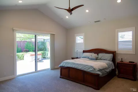2 Thomas Ct, Novato, CA 94947 photo 8