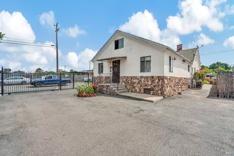 Exterior - 1911 Broadway St, Vallejo, CA 94589 photo 10 of 11
