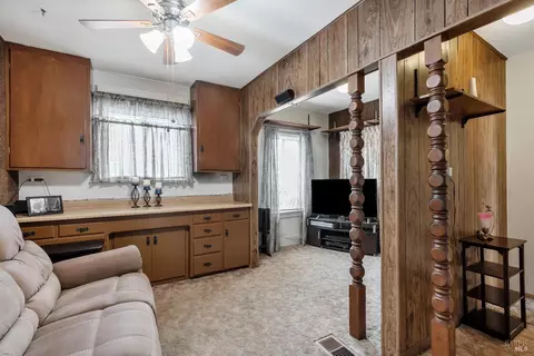 Entry Way - 1911 Broadway St, Vallejo, CA 94589 photo 1 of 1