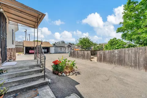 Exterior - 1911 Broadway St, Vallejo, CA 94589 photo 8 of 11