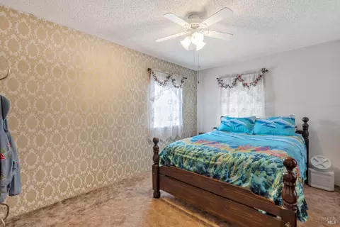 Bedroom - 1911 Broadway St, Vallejo, CA 94589 photo 4 of 4