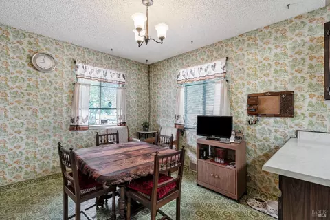 Dining - 1911 Broadway St, Vallejo, CA 94589 photo 3 of 3