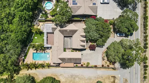 View/Area - 9010 Starr Rd, Windsor, CA 95492 photo 2 of 4