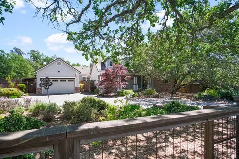 Exterior - 9010 Starr Rd, Windsor, CA 95492 photo 3 of 21