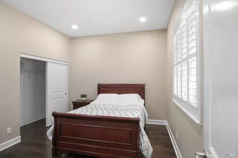 Bedroom - 9010 Starr Rd, Windsor, CA 95492 photo 2 of 5