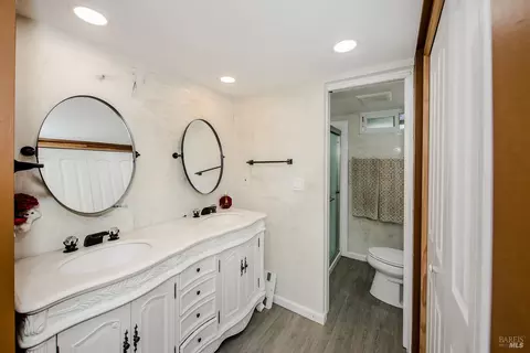 Bath - 901 Lassen St, Vallejo, CA 94591 photo 1 of 5