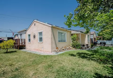 Exterior - 901 Lassen St, Vallejo, CA 94591 photo 2 of 8