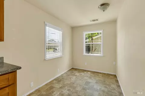 311 S 1st St, Dixon, CA 95620 photo 18