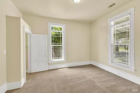 311 S 1st St, Dixon, CA 95620 photo 8