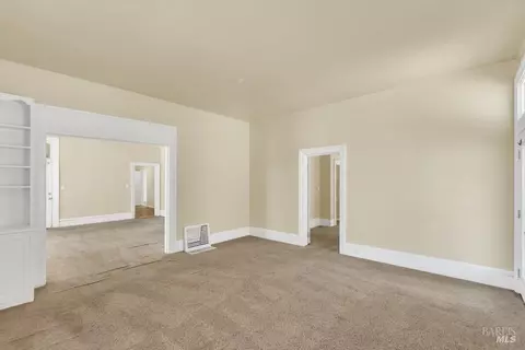 311 S 1st St, Dixon, CA 95620 photo 6