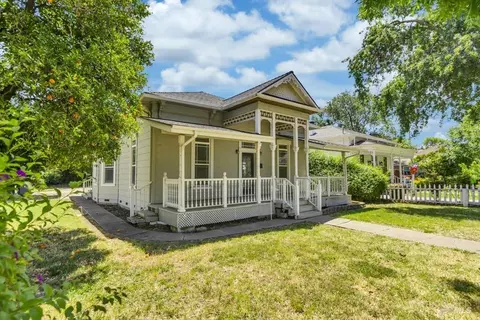 311 S 1st St, Dixon, CA 95620 photo 3