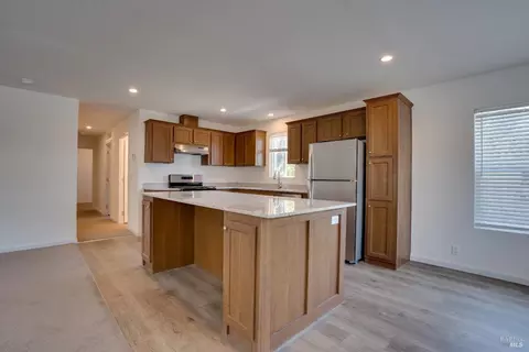 Kitchen - 18 Terrace Dr #18, Cotati, CA 94931 photo 1 of 3