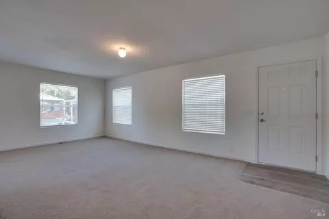 Living - 18 Terrace Dr #18, Cotati, CA 94931 photo 1 of 4