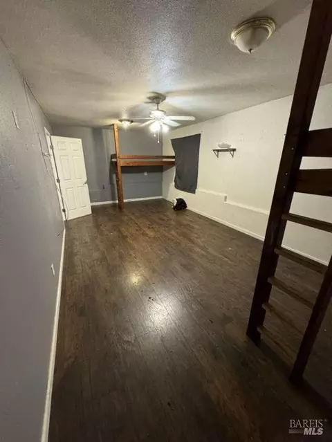 Bedroom - 2055 Perch Pl, Willits, CA 95490 photo 4 of 4