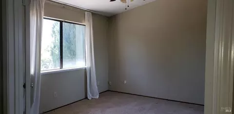 Bedroom - 452 N Regatta Dr, Vallejo, CA 94591 photo 3 of 4