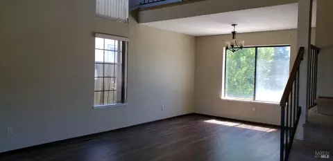 Living - 452 N Regatta Dr, Vallejo, CA 94591 photo 2 of 6
