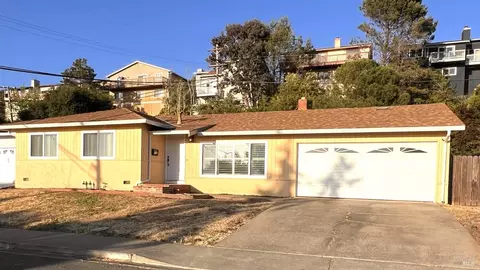 550 Lockwood Dr, Vallejo, CA 94591 photo 1