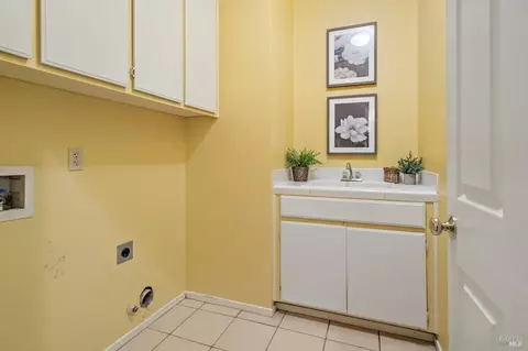 1015 Sandhurst Dr, Vallejo, CA 94591 photo 28