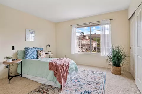 1015 Sandhurst Dr, Vallejo, CA 94591 photo 36