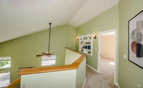 Entry Way - 1550 Mccormack Ct, Dixon, CA 95620 photo 4 of 5