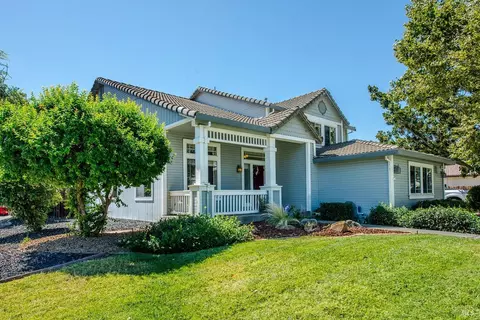 Exterior - 1550 Mccormack Ct, Dixon, CA 95620 photo 20 of 22